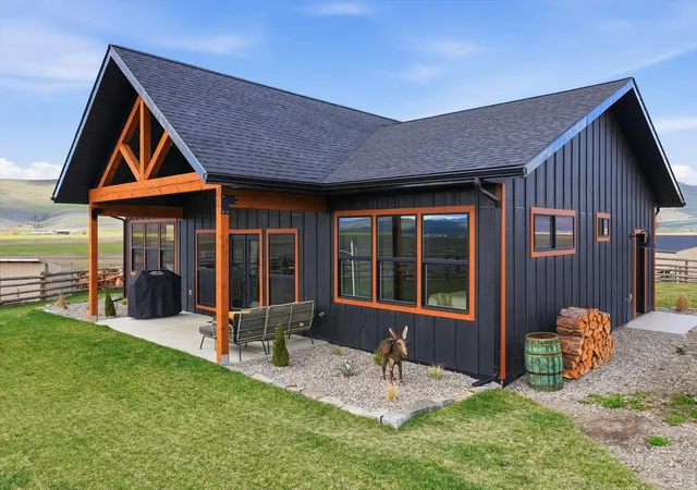 Photo 2 of Single family home for sale at 37 Andrews Rd, Hot Springs, MT 59845 | MLS# 30068434 | Listing updated on 2026-08-26
