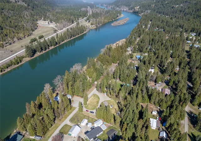 Photo 3 of Single family home for sale at 591 Waterfront Rd, Troy, MT 59935 | MLS# 30068060 | Listing updated on 2026-08-07