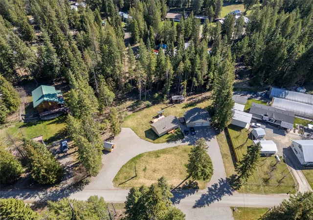 Photo 4 of Single family home for sale at 591 Waterfront Rd, Troy, MT 59935 | MLS# 30068060 | Listing updated on 2026-08-07