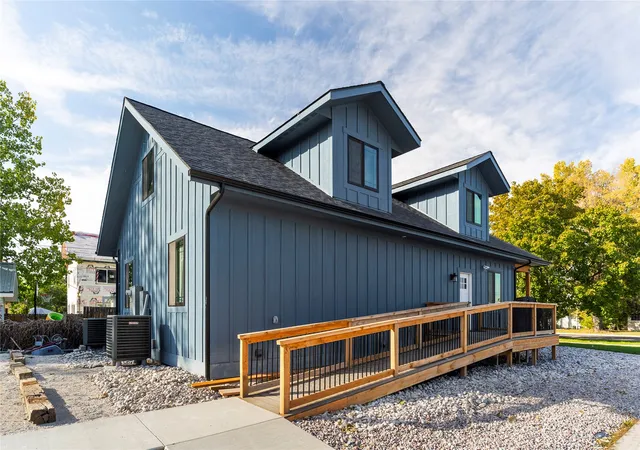 Photo 4 of Single family home for sale at 101 4th Avenue W, Polson, MT 59860 | MLS# 30068475 | Listing updated on 2026-08-12