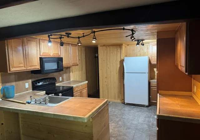 Photo 3 of Single family home for sale at 1036 Rock Crk Rd, Clinton, MT 59825 | MLS# 30068963 | Listing updated on 2026-08-27