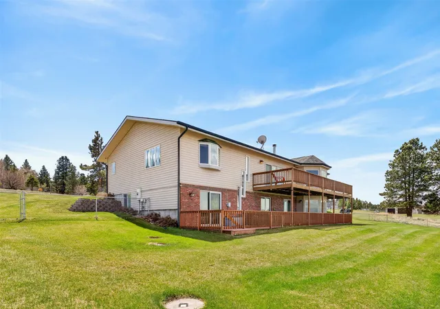 Photo 2 of Single family home for sale at 6 Saddle Mountain Dr, Clancy, MT 59634 | MLS# 30069422 | Listing updated on 2026-08-18