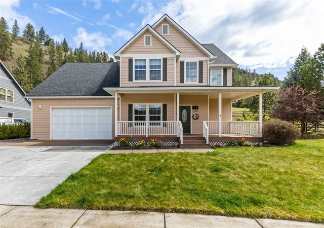 Photo 3 of Single family home for sale at 11617 Stella Blue Dr, Lolo, MT 59847 | MLS# 30069968 | Listing updated on 2026-08-19