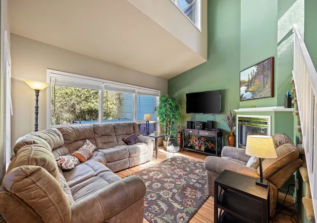 Photo 4 of Townhouse for sale at 103 Spy Glass Hl Way, Columbia Falls, MT 59912 | MLS# 30070140 | Listing updated on 2026-08-07