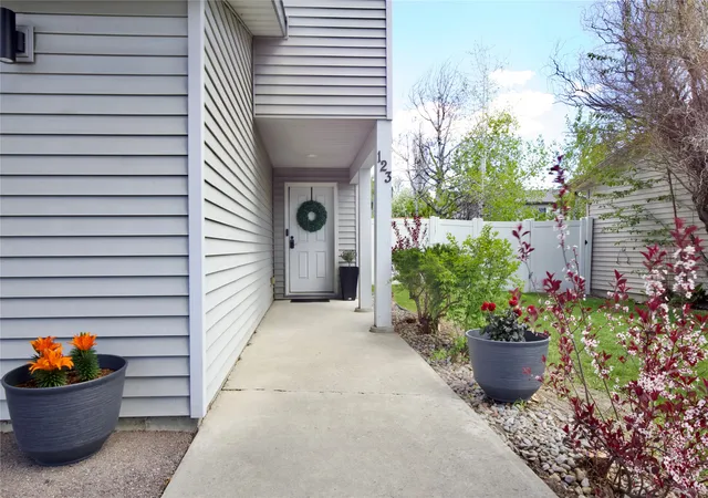 Photo 2 of Single family home for sale at 123 Barron Way, Kalispell, MT 59901 | MLS# 30068680 | Listing updated on 2026-08-24