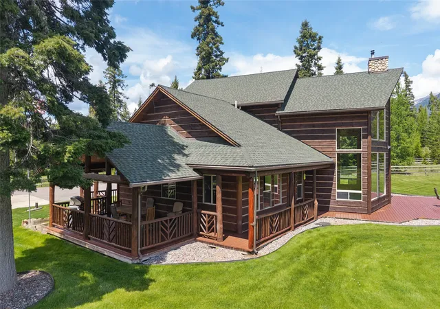 Photo 4 of Single family home for sale at 28321 Cougar Trl, Bigfork, MT 59911 | MLS# 30071179 | Listing updated on 2026-08-25