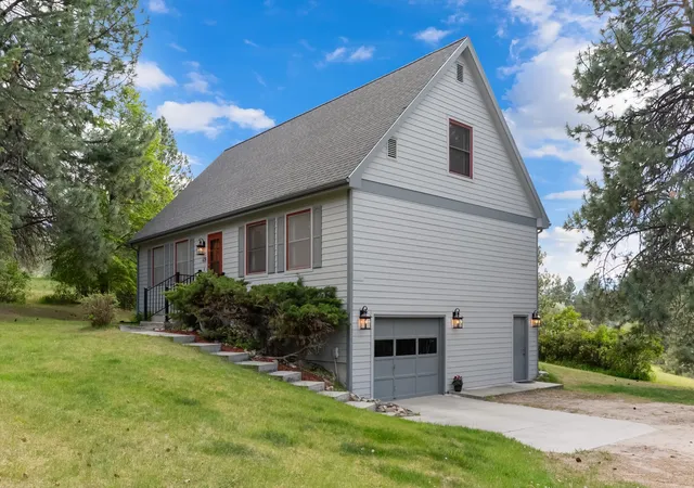 Photo 1 of Single family home for sale at 428 Sapphire Ln, Stevensville, MT 59870 | MLS# 30070314 | Listing updated on 2026-07-01