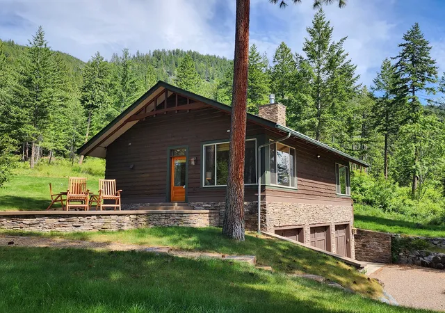 Photo 3 of Single family home for sale at 31683 Lake To Sky Dr, Bigfork, MT 59911 | MLS# 30071322 | Listing updated on 2026-08-17