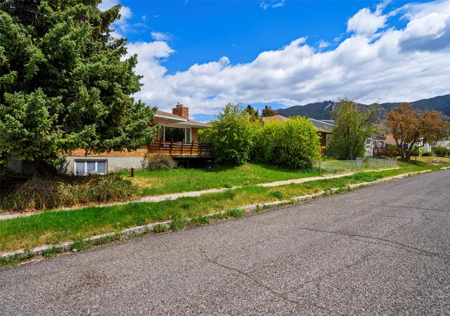 Photo 99 of Single family home for sale at 3033 Bayard St, Butte, MT 59701 | MLS# 30072015 | Listing updated on 2026-08-08