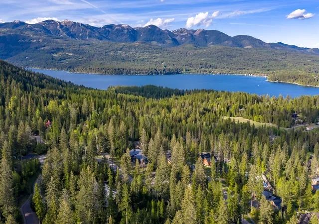 Photo 2 of Single family home for sale at 43 Harlequin Ct, Whitefish, MT 59937 | MLS# 30071265 | Listing updated on 2026-08-24
