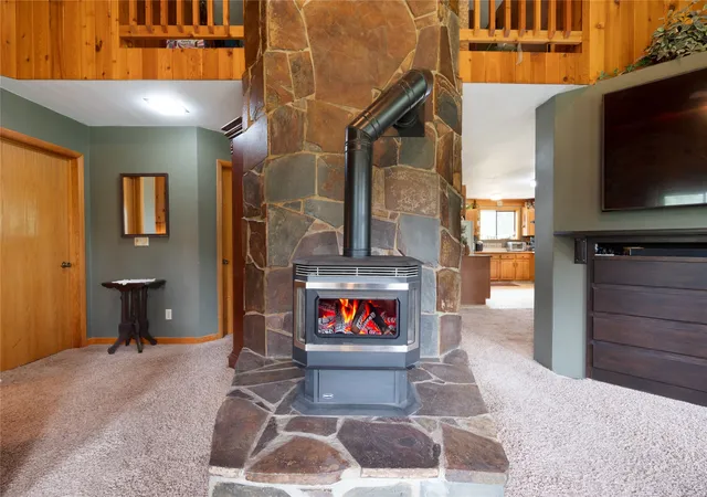 Photo 3 of Single family home for sale at 5 Big Fir Ln, Thompson Falls, MT 59873 | MLS# 30072346 | Listing updated on 2026-08-24