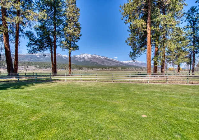 Photo 3 of Single family home for sale at 229 Camas Crk Loop, Hamilton, MT 59840 | MLS# 30071142 | Listing updated on 2026-08-19