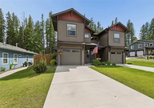 Photo 3 of Townhouse for sale at 125 Great Northern Dr, Whitefish, MT 59937 | MLS# 30072618 | Listing updated on 2026-08-25