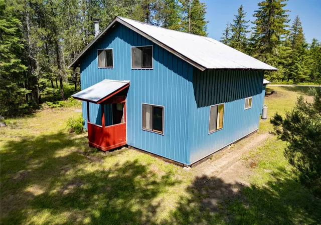 Photo 3 of Single family home for sale at 34 & 36 Childs Rd, Trout Creek, MT 59874 | MLS# 30073137 | Listing updated on 2026-08-25