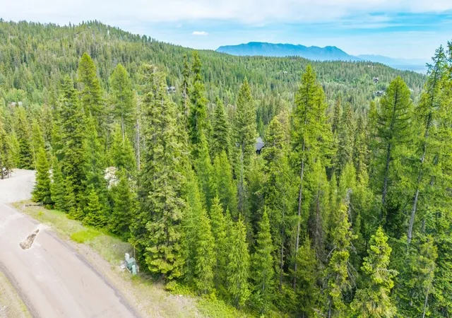 Photo 4 of Land for sale at 211 N Beargrass Cir, Whitefish, MT 59937 | MLS# 30072380 | Listing updated on 2026-08-27