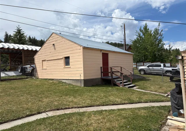 Photo 15 of Single family home for sale at 631 Rhode Is St, Helena, MT 59601 | MLS# 30071913 | Listing updated on 2026-08-19