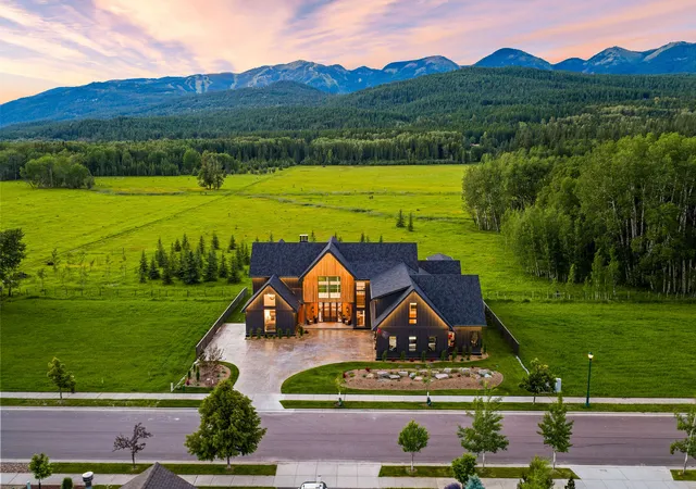 Photo 1 of Mansion for sale at 983 Preserve Pkwy, Whitefish, MT 59937 | MLS# 30073027 | Listing updated on 2026-08-13