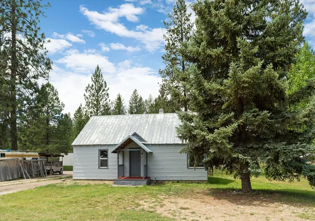 Photo 1 of Single family home for sale at 78 Airstrip Rd, Libby, MT 59923 | MLS# 30067634 | Listing updated on 2026-08-07