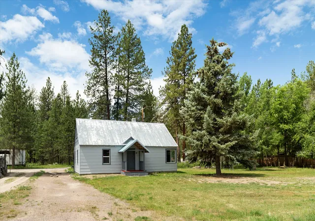 Photo 2 of Single family home for sale at 78 Airstrip Rd, Libby, MT 59923 | MLS# 30067634 | Listing updated on 2026-08-07