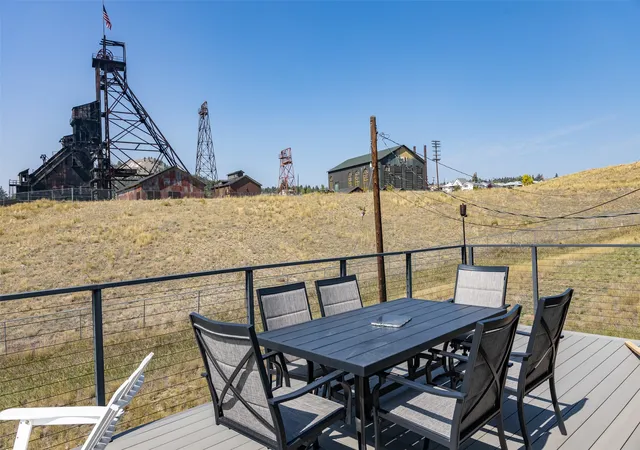 Photo 5 of Single family home for sale at 527 Edison St, Butte, MT 59701 | MLS# 30073477 | Listing updated on 2026-08-27