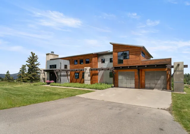 Photo 75 of Single family home for sale at 2 Finn Mountain Rd, Clancy, MT 59634 | MLS# 30071880 | Listing updated on 2026-08-14
