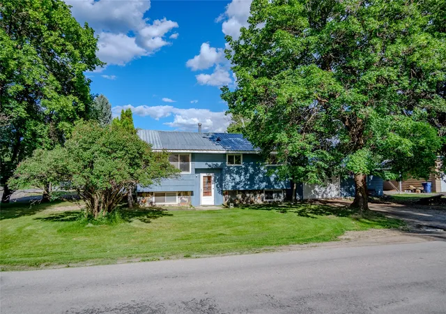 Photo 2 of Single family home for sale at 33 Ave B, Libby, MT 59923 | MLS# 30073085 | Listing updated on 2026-08-24