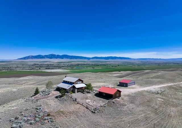 Photo 2 of Single family home for sale at 18 Cactus Ridge Rd, Twin Bridges, MT 59754 | MLS# 30073728 | Listing updated on 2026-08-19