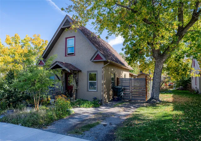 Photo 2 of Single family home for sale at 343 N Rodney St, Helena, MT 59601 | MLS# 30073677 | Listing updated on 2026-08-20