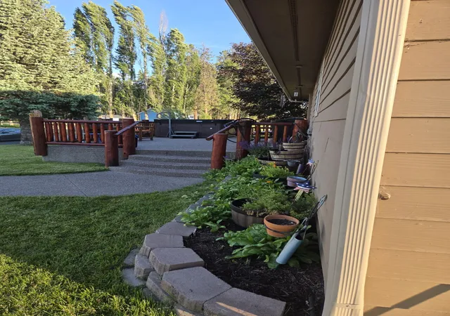 Photo 4 of Single family home for sale at 100 N Springwood Rd, Kalispell, MT 59901 | MLS# 30073740 | Listing updated on 2026-08-21