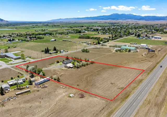 Photo 3 of Manufactured home for sale at 81 Yellowstone Trl, Whitehall, MT 59759 | MLS# 30073152 | Listing updated on 2026-08-24