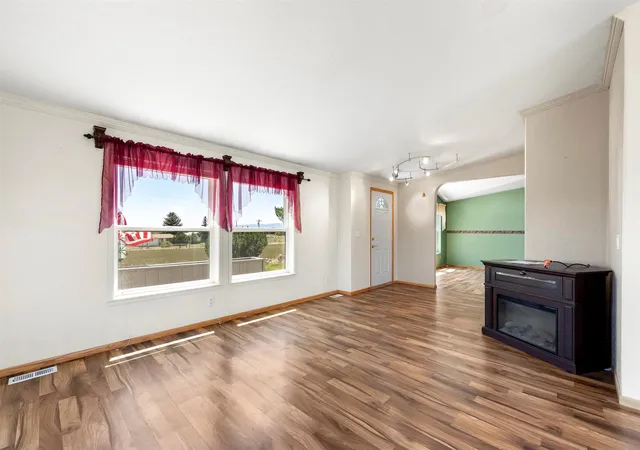 Photo 5 of Manufactured home for sale at 81 Yellowstone Trl, Whitehall, MT 59759 | MLS# 30073152 | Listing updated on 2026-08-24