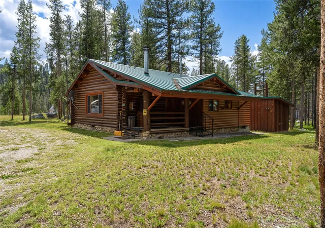 Photo 3 of Single family home for sale at 392 Leisure Ln, Sula, MT 59871 | MLS# 30074194 | Listing updated on 2026-08-24