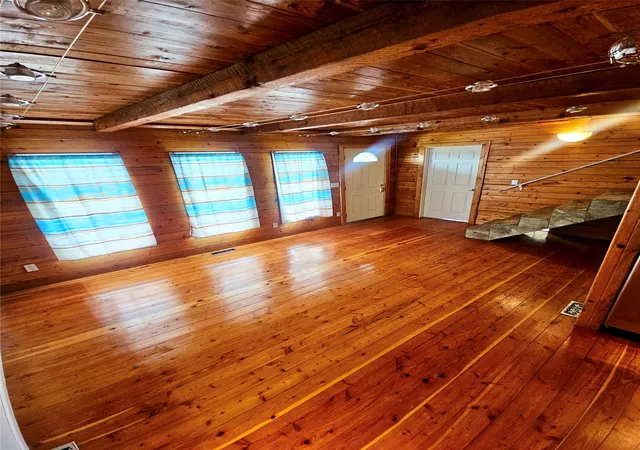 Photo 3 of Single family home for sale at 324 Oak St, Sweet Grass, MT 59484 | MLS# 30074402 | Listing updated on 2026-08-18