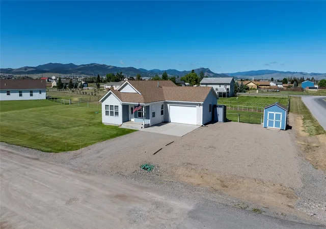 Photo 2 of Single family home for sale at 3196 Brow Tine Rd, Helena, MT 59602 | MLS# 30074266 | Listing updated on 2026-08-10