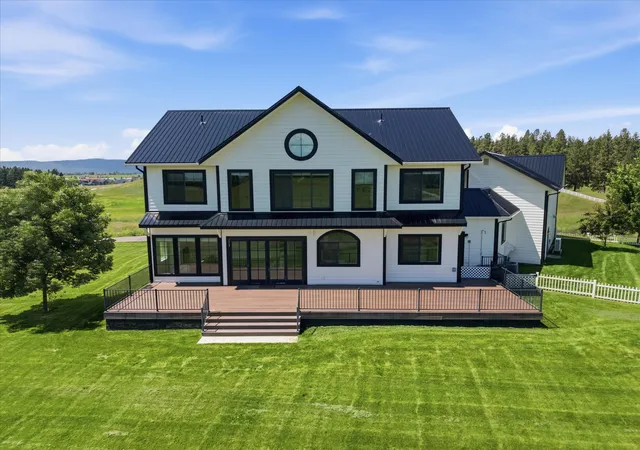 Photo 4 of Single family home for sale at 589 Jackson View Trl, Kalispell, MT 59901 | MLS# 30074439 | Listing updated on 2026-08-22
