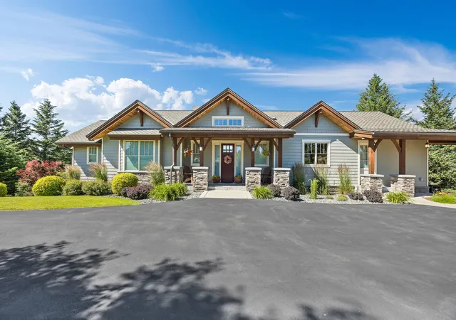 Photo 1 of Single family home for sale at 117 Southlake Crst, Polson, MT 59860 | MLS# 30074689 | Listing updated on 2026-08-19