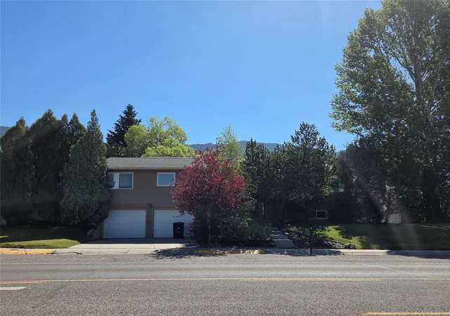 Photo 30 of Single family home for sale at 2310 Continental Dr, Butte, MT 59701 | MLS# 30075040 | Listing updated on 2026-08-12