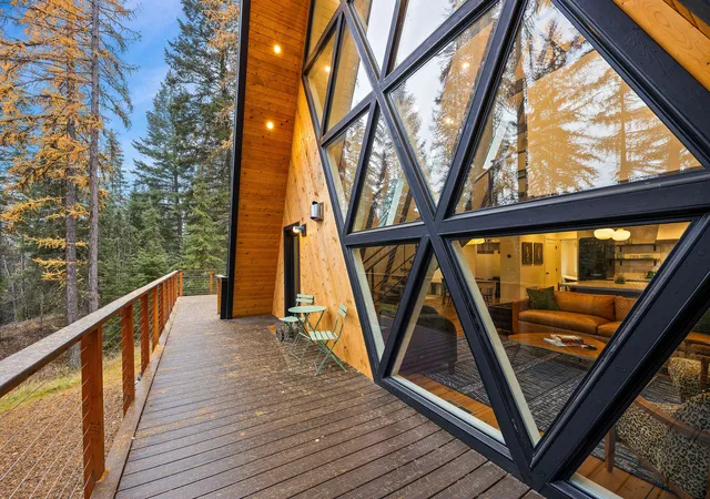 Photo 3 of Single family home for sale at 123 Little Mountain Rd, Whitefish, MT 59937 | MLS# 30075047 | Listing updated on 2026-08-17