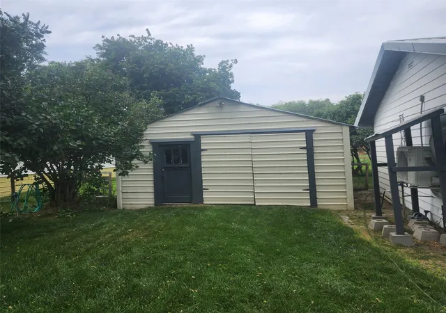 Photo 3 of Single family home for sale at 804 S 1st Avenue, Plains, MT 59859 | MLS# 30075237 | Listing updated on 2026-08-18