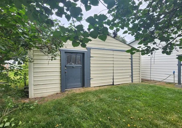 Photo 4 of Single family home for sale at 804 S 1st Avenue, Plains, MT 59859 | MLS# 30075237 | Listing updated on 2026-08-18