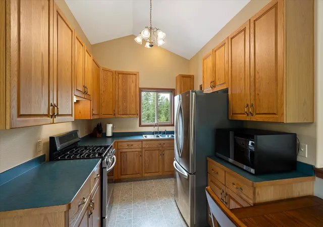 Photo 3 of Single family home for sale at 3945 North Frk Rd, Columbia Falls, MT 59912 | MLS# 30075240 | Listing updated on 2026-08-27