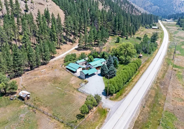 Photo 4 of Manufactured home for sale at 17000 Highway 12 W, Lolo, MT 59847 | MLS# 30075684 | Listing updated on 2026-08-18