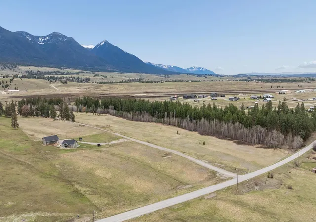 Photo 1 of Land for sale at 15 Sophie Crk Ln, Eureka, MT 59917 | MLS# 30075796 | Listing updated on 2026-08-15