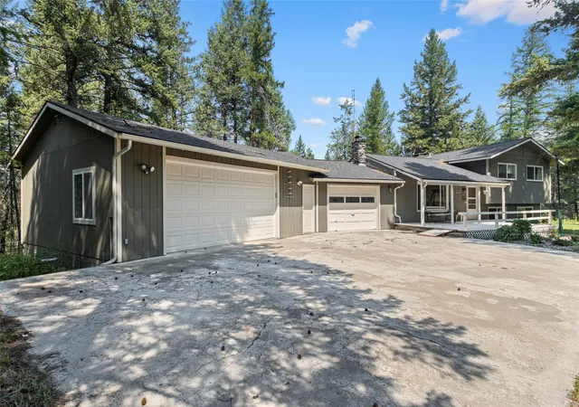 Photo 2 of Single family home for sale at 385 Springhill Rd, Kila, MT 59920 | MLS# 30075536 | Listing updated on 2026-08-23