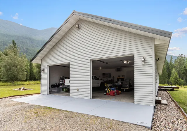 Photo 3 of Single family home for sale at 770 Spruce Mountain Rd, Columbia Falls, MT 59912 | MLS# 30075869 | Listing updated on 2026-08-08