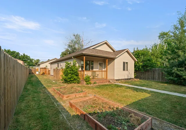 Photo 2 of Single family home for sale at 409 N Oak St, Townsend, MT 59644 | MLS# 30076053 | Listing updated on 2026-08-09