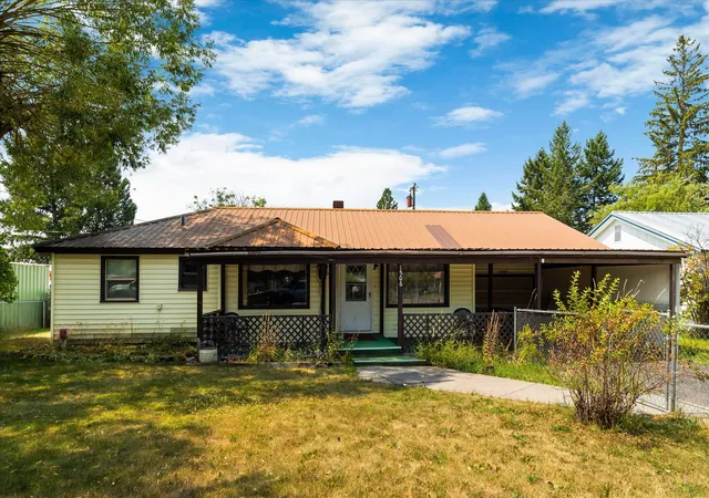 Photo 1 of Single family home for sale at 1506 4th Avenue W, Columbia Falls, MT 59912 | MLS# 30075814 | Listing updated on 2026-08-27