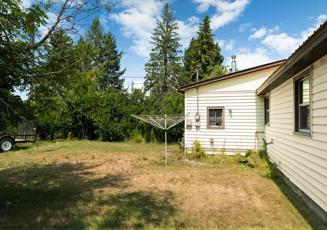 Photo 4 of Single family home for sale at 1506 4th Avenue W, Columbia Falls, MT 59912 | MLS# 30075814 | Listing updated on 2026-08-27