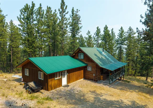 Photo 1 of Single family home for sale at 30 Mountain Rd, Plains, MT 59859 | MLS# 30074943 | Listing updated on 2026-08-06