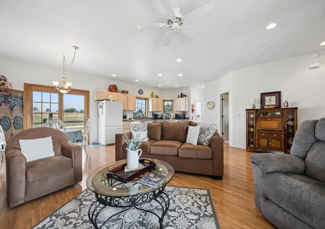 Photo 3 of Single family home for sale at 342 Overlook Dr, Eureka, MT 59917 | MLS# 30076250 | Listing updated on 2026-08-20